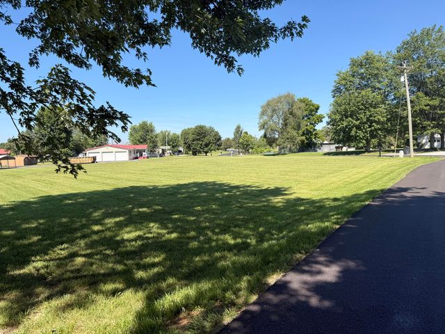 524 Parks Ridge Road, Russell Springs, KY 42642