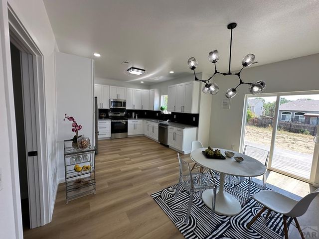 2212 Cowhand Place, Pueblo, CO 81008