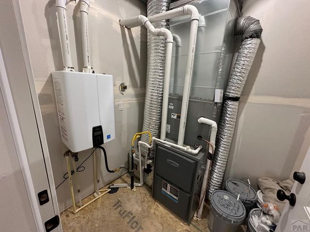 2212 Cowhand Place, Pueblo, CO 81008