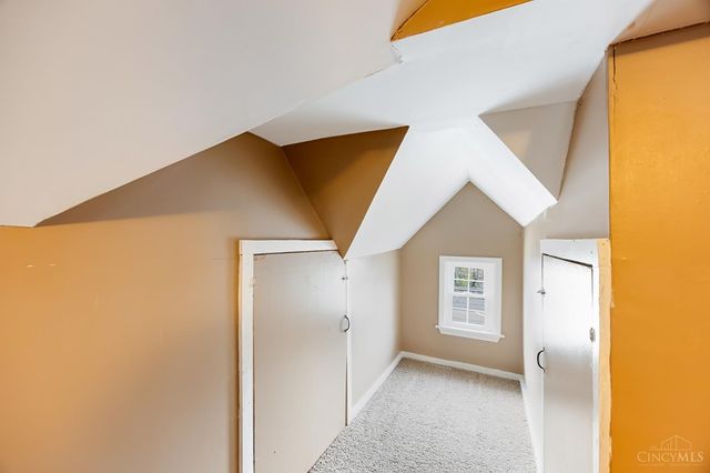 7026 River Road, Cincinnati, OH 45233