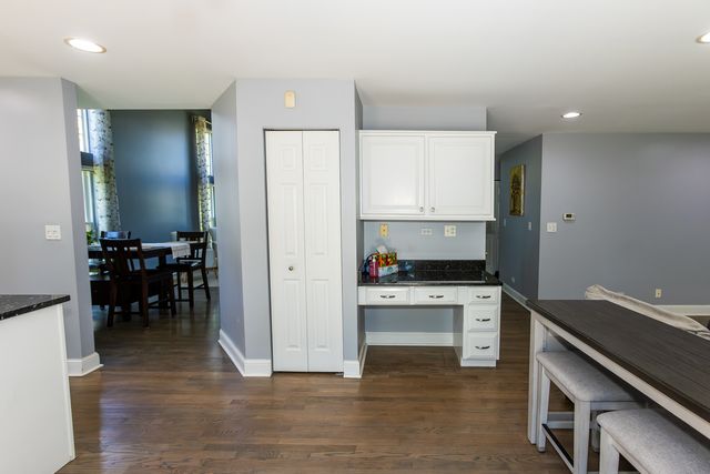 3275 Grafton Lane, Aurora, IL 60502