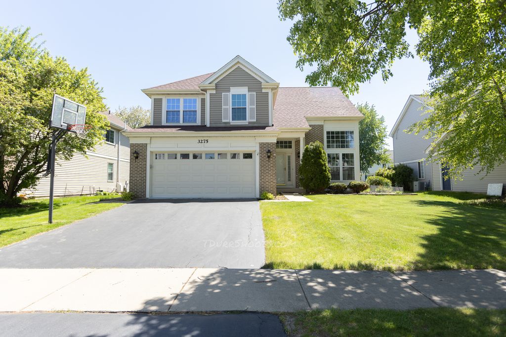 3275 Grafton Lane, Aurora, IL 60502