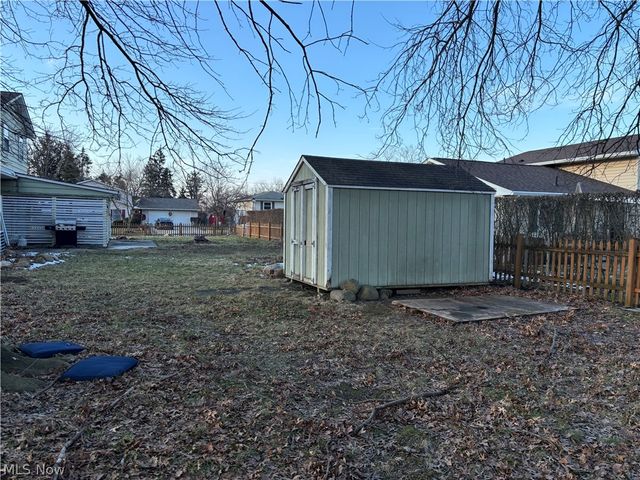 114 Timberlane Drive, Elyria, OH 44035