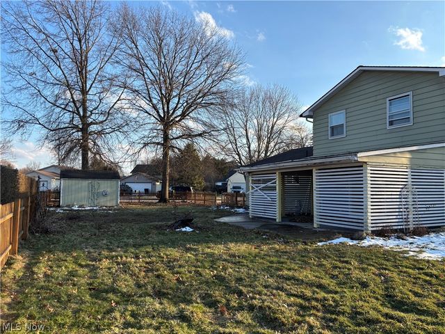 114 Timberlane Drive, Elyria, OH 44035