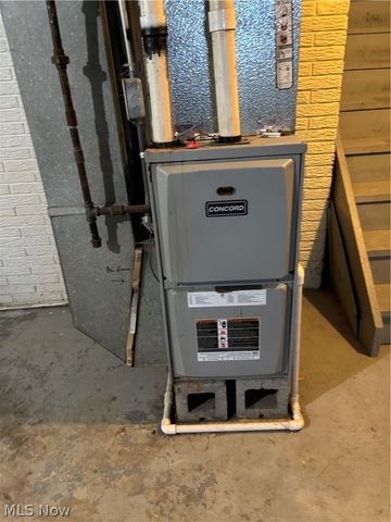 114 Timberlane Drive, Elyria, OH 44035