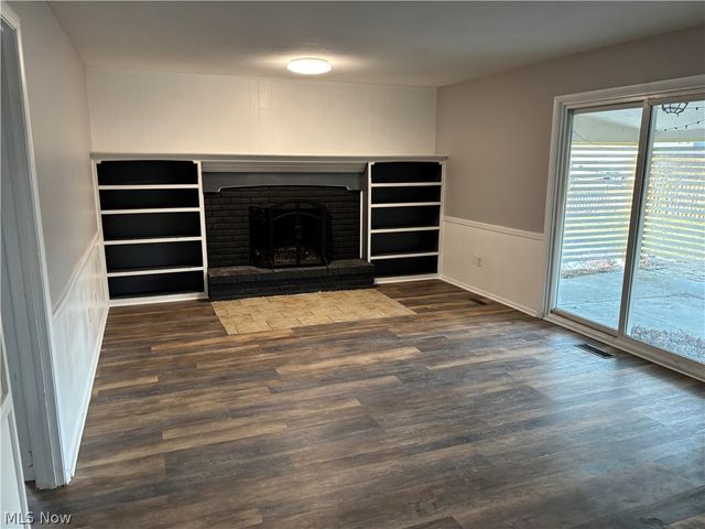 114 Timberlane Drive, Elyria, OH 44035