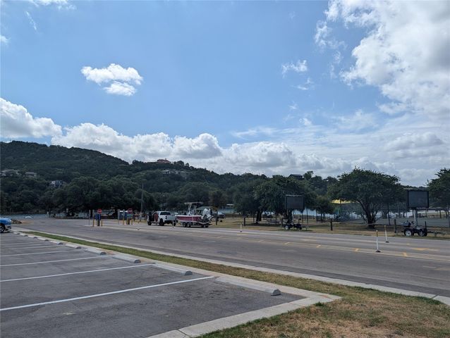 00 Mountain Top CIR, Jonestown, TX 78645