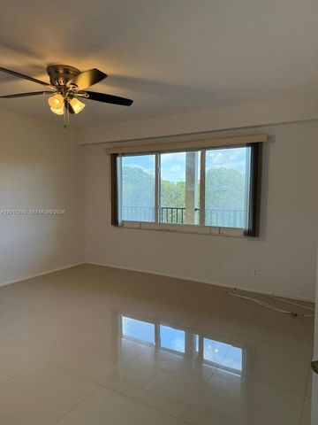 1300 SW 125th Ave 404K, Pembroke Pines, FL 33027