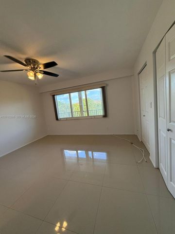 1300 SW 125th Ave 404K, Pembroke Pines, FL 33027