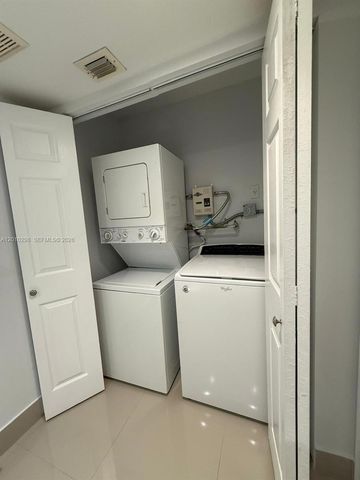 1300 SW 125th Ave 404K, Pembroke Pines, FL 33027