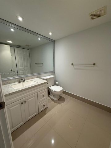 1300 SW 125th Ave 404K, Pembroke Pines, FL 33027