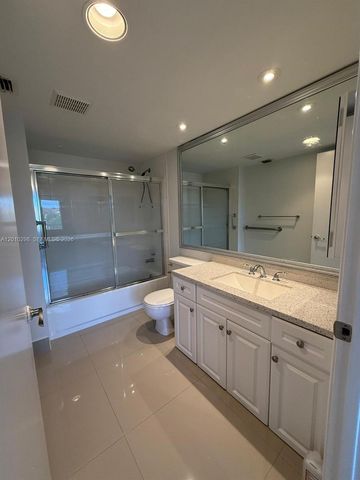1300 SW 125th Ave 404K, Pembroke Pines, FL 33027
