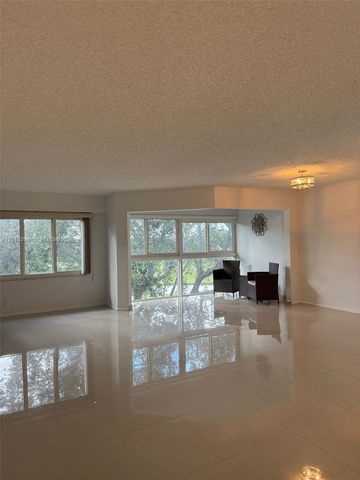 1300 SW 125th Ave 404K, Pembroke Pines, FL 33027