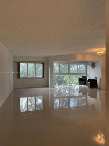 1300 SW 125th Ave 404K, Pembroke Pines, FL 33027