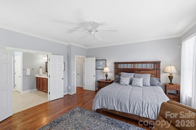 19 Thornapple Drive, Hendersonville, NC 28739