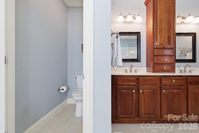 19 Thornapple Drive, Hendersonville, NC 28739