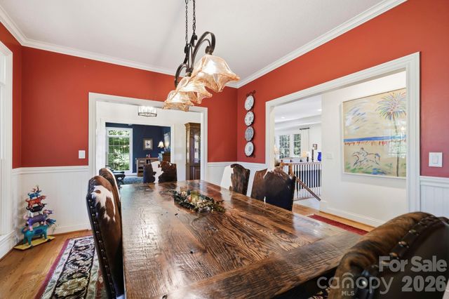 19 Thornapple Drive, Hendersonville, NC 28739