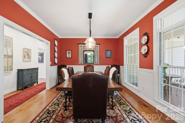 19 Thornapple Drive, Hendersonville, NC 28739