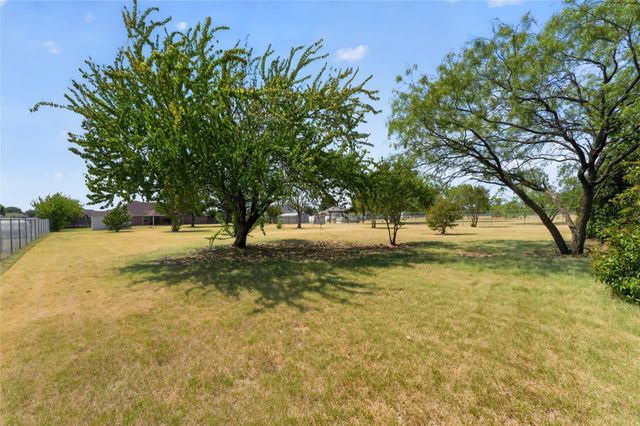 10257 E Rancho Diego Lane, Fort Worth, TX 76036