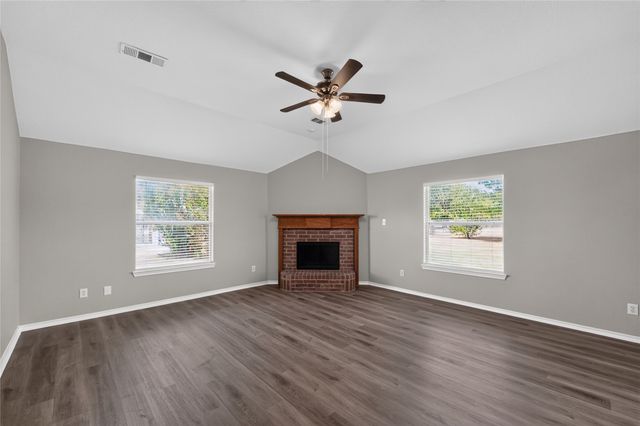 10257 E Rancho Diego Lane, Fort Worth, TX 76036
