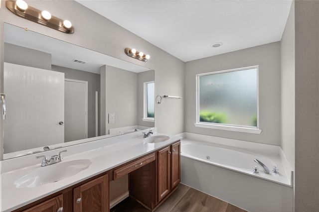 10257 E Rancho Diego Lane, Fort Worth, TX 76036
