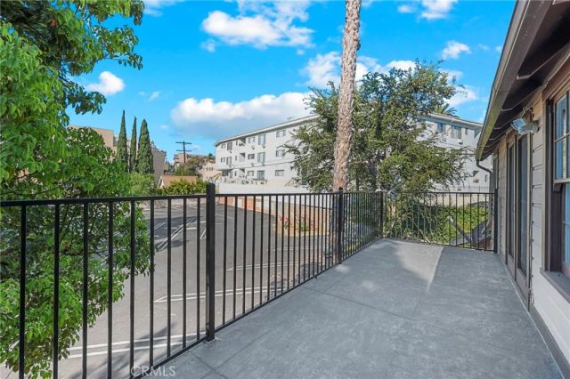 428 S HOOVER, Los Angeles, CA 90020