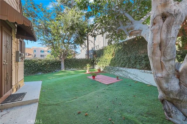 428 S HOOVER, Los Angeles, CA 90020