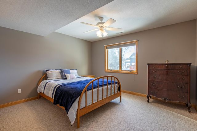 4418 4th Place NW, Rochester, MN 55901