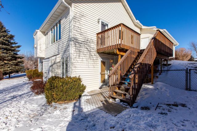 4418 4th Place NW, Rochester, MN 55901