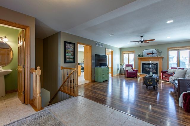 4418 4th Place NW, Rochester, MN 55901