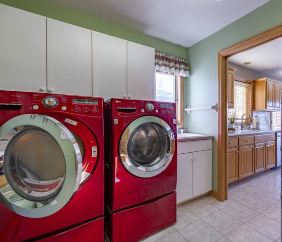 4418 4th Place NW, Rochester, MN 55901