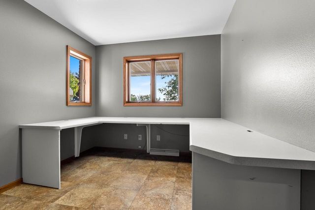 212 APPLE BLOSSOM LANE, Manitowoc, WI 54220