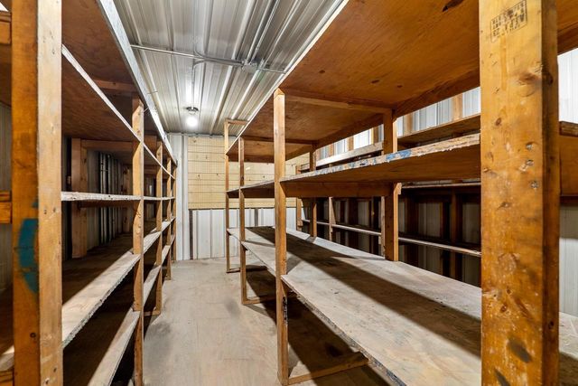 212 APPLE BLOSSOM LANE, Manitowoc, WI 54220