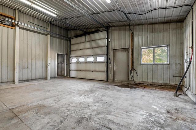 212 APPLE BLOSSOM LANE, Manitowoc, WI 54220