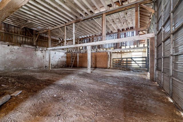 212 APPLE BLOSSOM LANE, Manitowoc, WI 54220