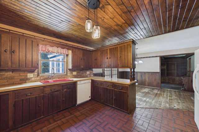 9347 Braun Avenue SE, Delano, MN 55328