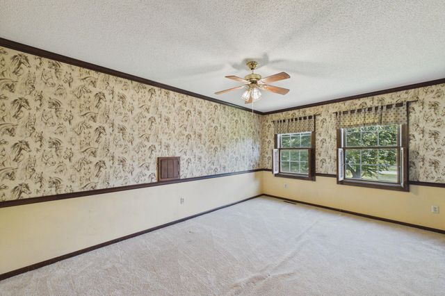 9347 Braun Avenue SE, Delano, MN 55328