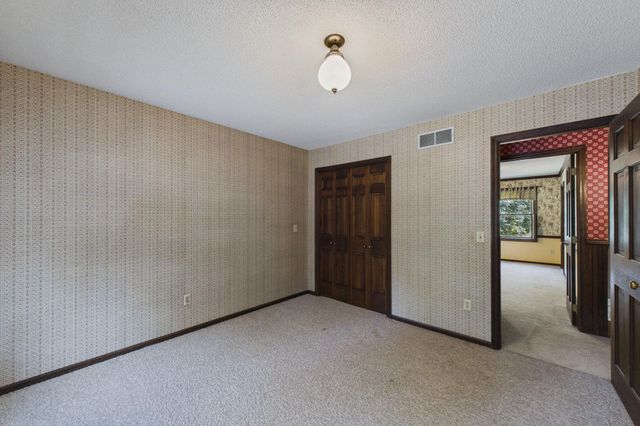 9347 Braun Avenue SE, Delano, MN 55328