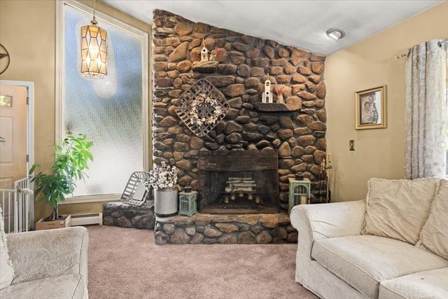 11 Longview Rd, Brockton, MA 02301