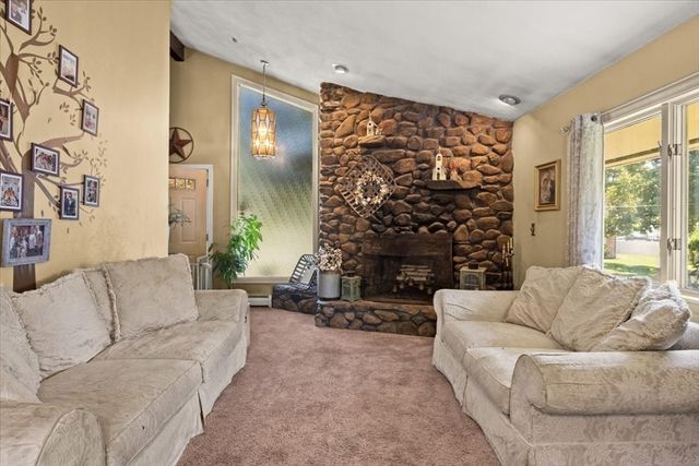 11 Longview Rd, Brockton, MA 02301