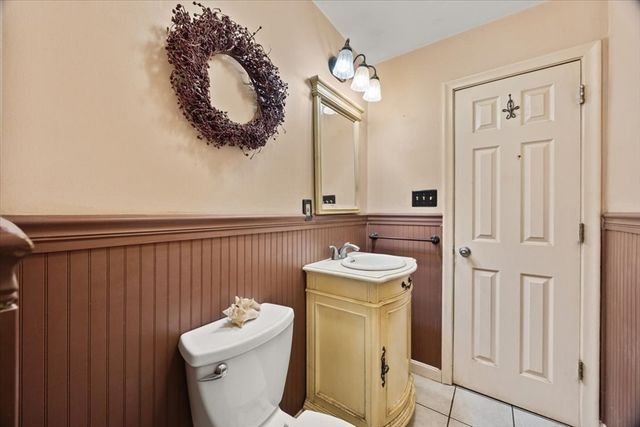 11 Longview Rd, Brockton, MA 02301