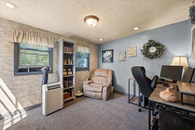 11 Longview Rd, Brockton, MA 02301