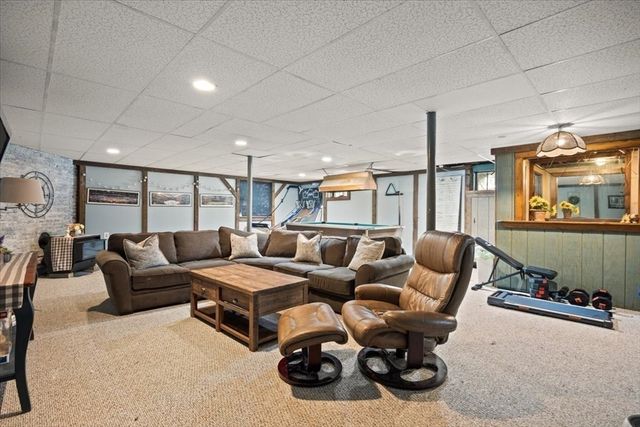 11 Longview Rd, Brockton, MA 02301