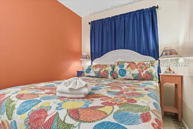 40 Folly Field Rd Apt C236, Hilton Head Island, SC 29928