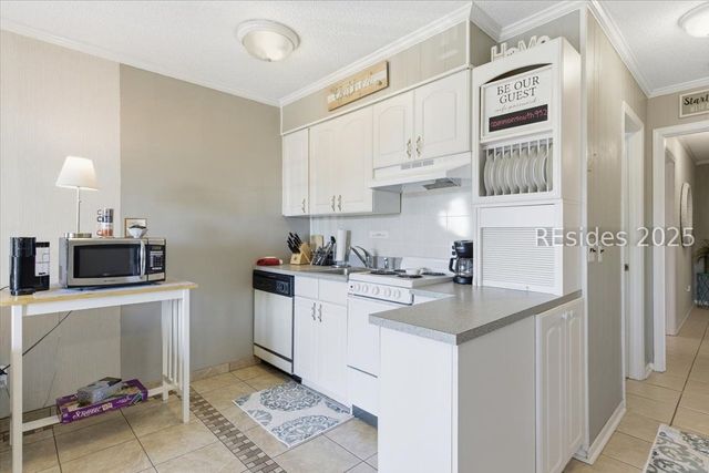 40 Folly Field Rd Apt C236, Hilton Head Island, SC 29928