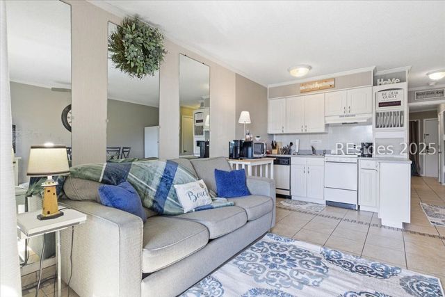 40 Folly Field Rd Apt C236, Hilton Head Island, SC 29928