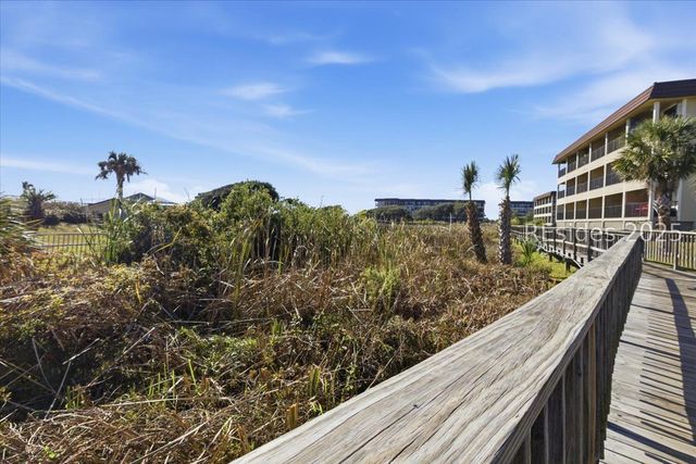 40 Folly Field Rd Apt C236, Hilton Head Island, SC 29928