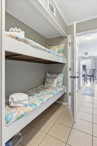 40 Folly Field Rd Apt C236, Hilton Head Island, SC 29928