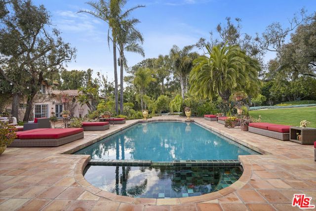 7332 Birdview Avenue, Malibu, CA 90265