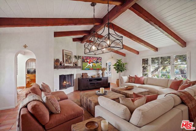 7332 Birdview Avenue, Malibu, CA 90265